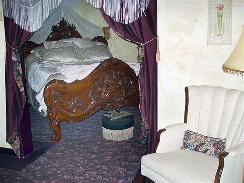 The Historic Brook Forest Inn Evergreen Esterno foto