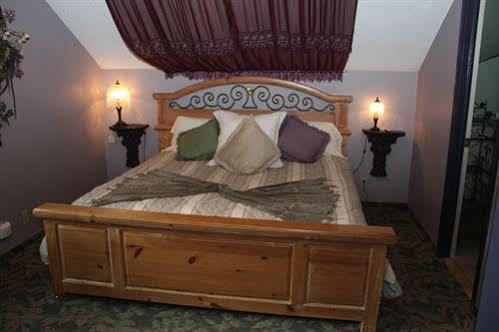 The Historic Brook Forest Inn Evergreen Esterno foto